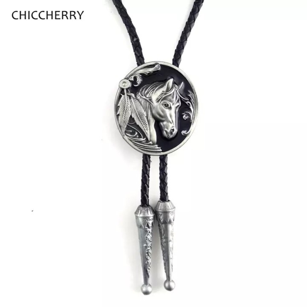 Horse bolo tie